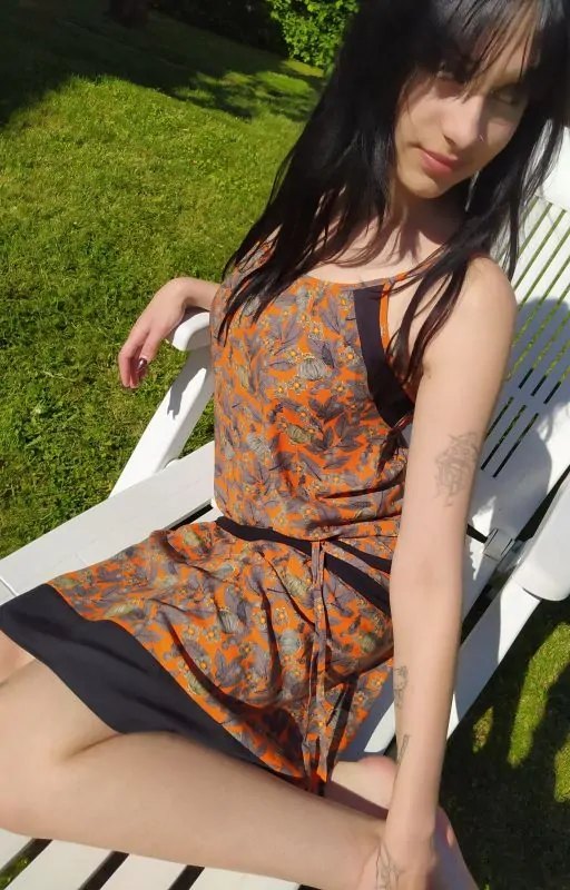 Letní šaty krátké 043